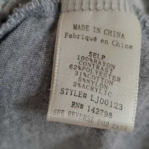 Striped Buttoned Top - Picture 4 of 7